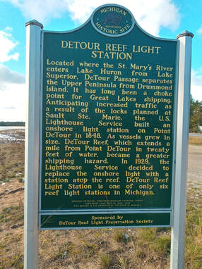 Unique De Tour Village Reef Light is a mile offshore